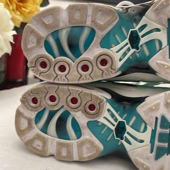 NIKE AIR MAX PLUS RUNNING SNEAKERS MENS-BOYS SIZE 7Y - Picture 16 of 16